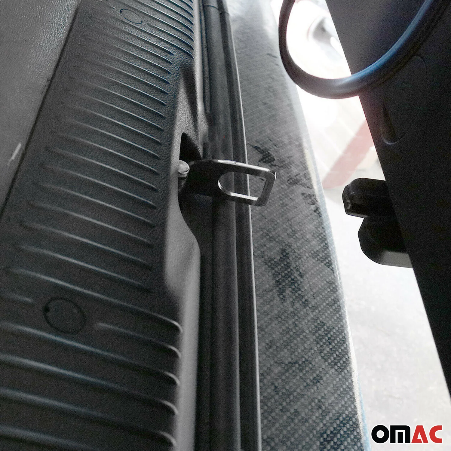 Klappenhalter Heckklappen Aufsteller Aussteller für VW Transporter T5 2003-2015 - Image 4
