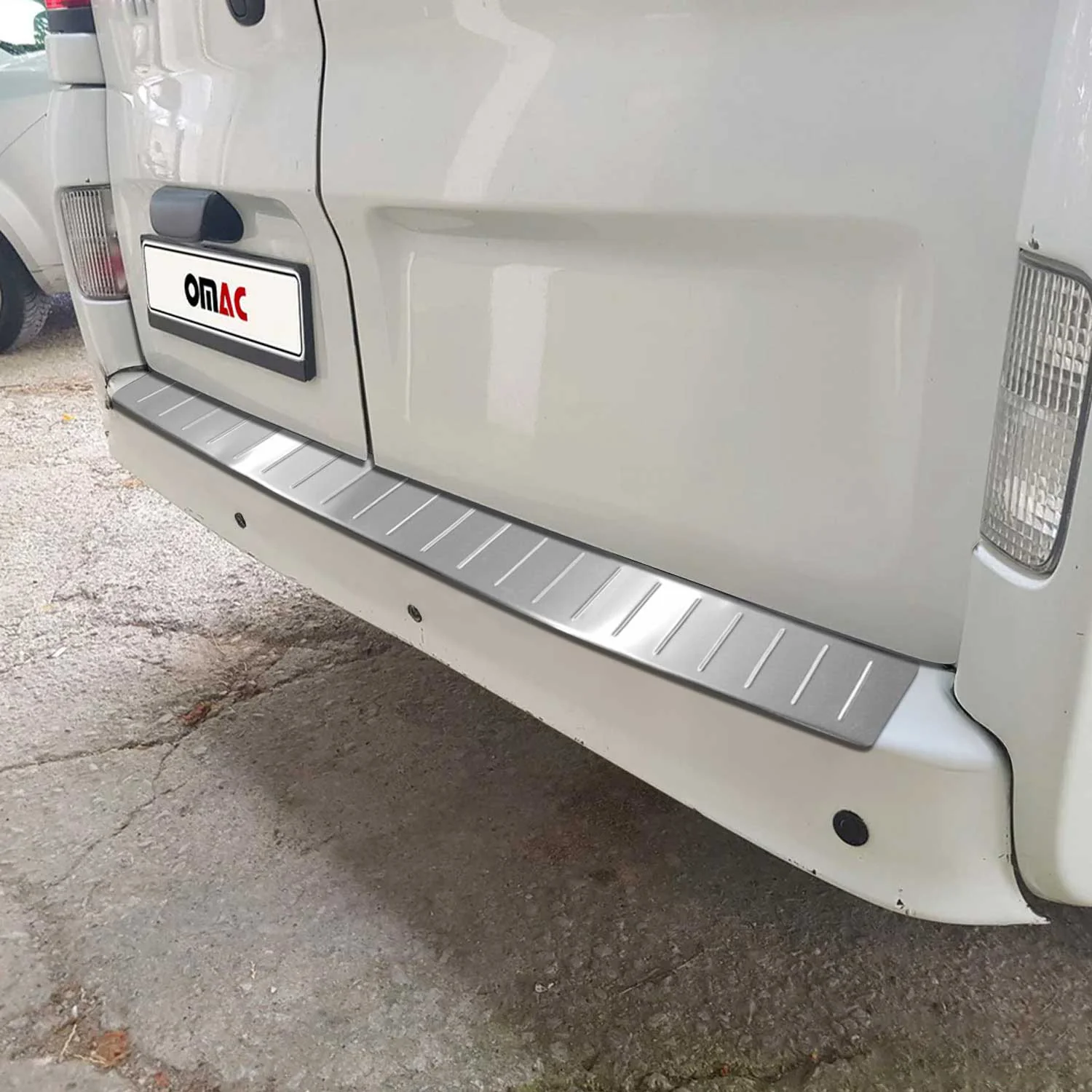 Ladekantenschutz Stoßstangenschutz für Renault Master 2010-2024 Chrom Gebürstet
