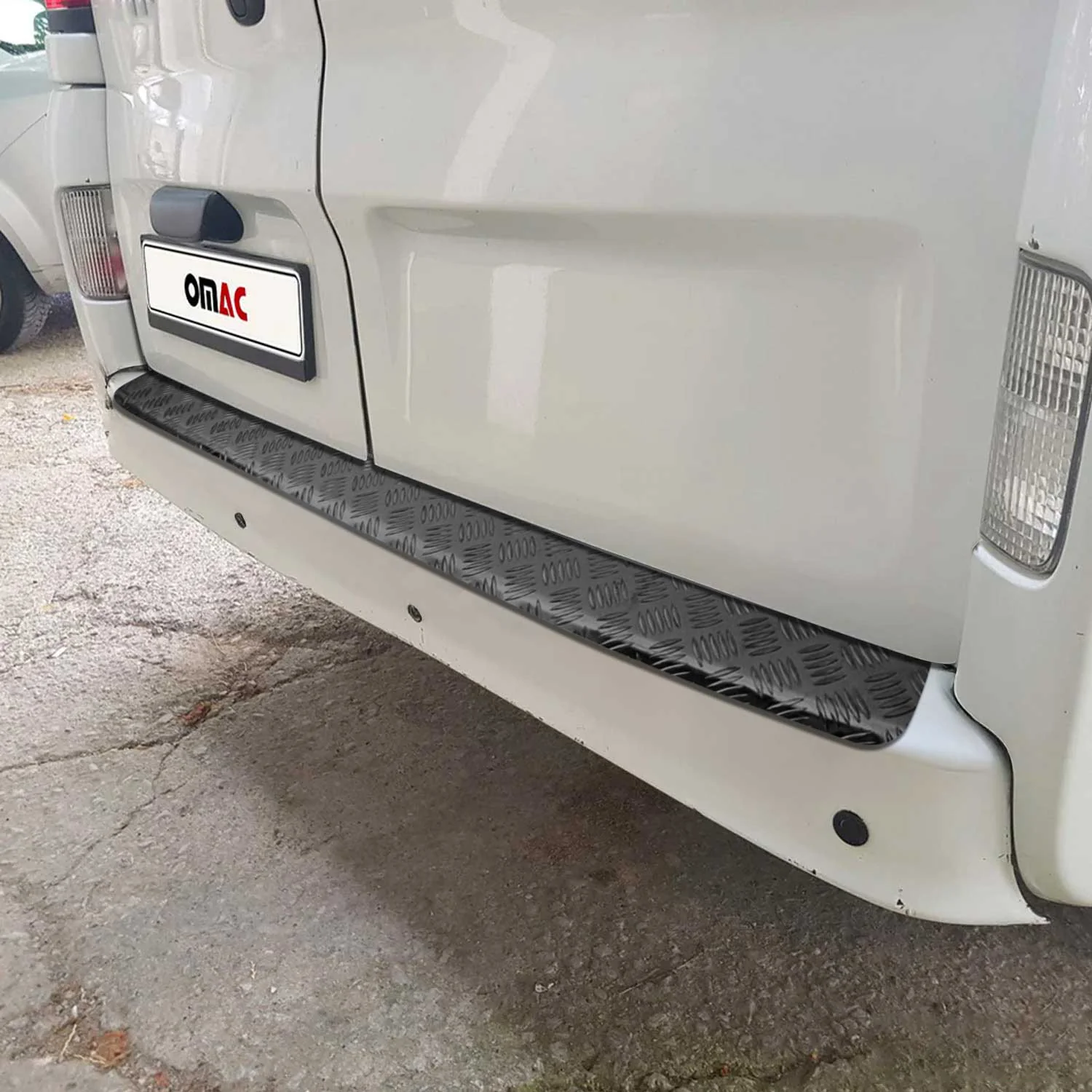 Ladekantenschutz Stoßstangenschutz für Opel Movano 2010-2021 Aluminium Schwarz