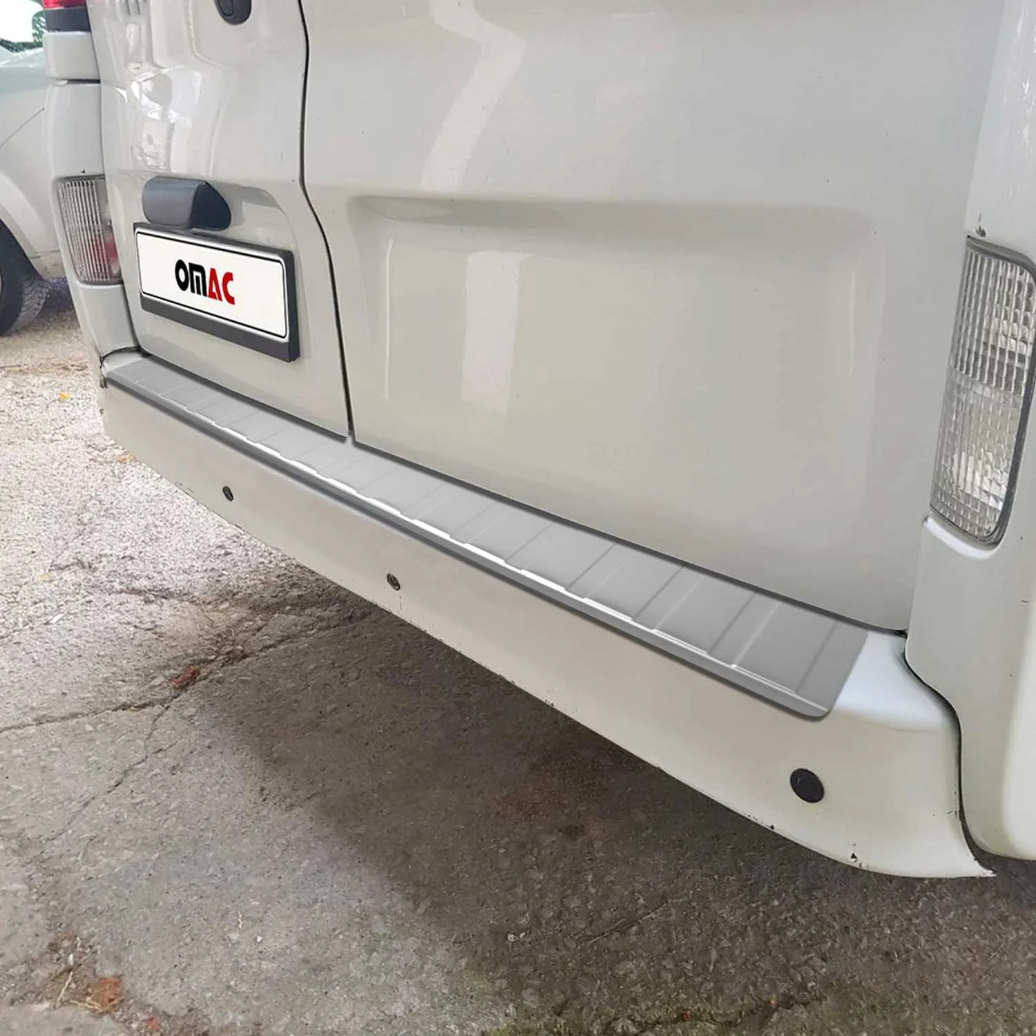 Ladekantenschutz Stoßstangenschutz für Renault Trafic 2014-2024 Chrom Gebürstet