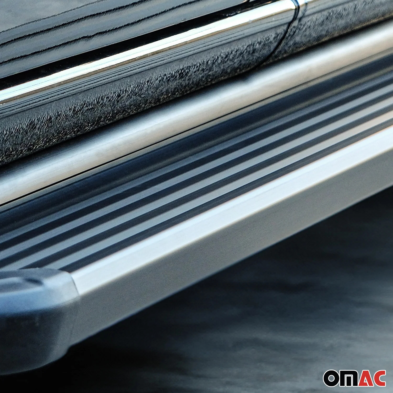 Seitenschweller Trittbretter für Dacia Sandero Stepway 2021-2026 Schwarz Alu - Image 9