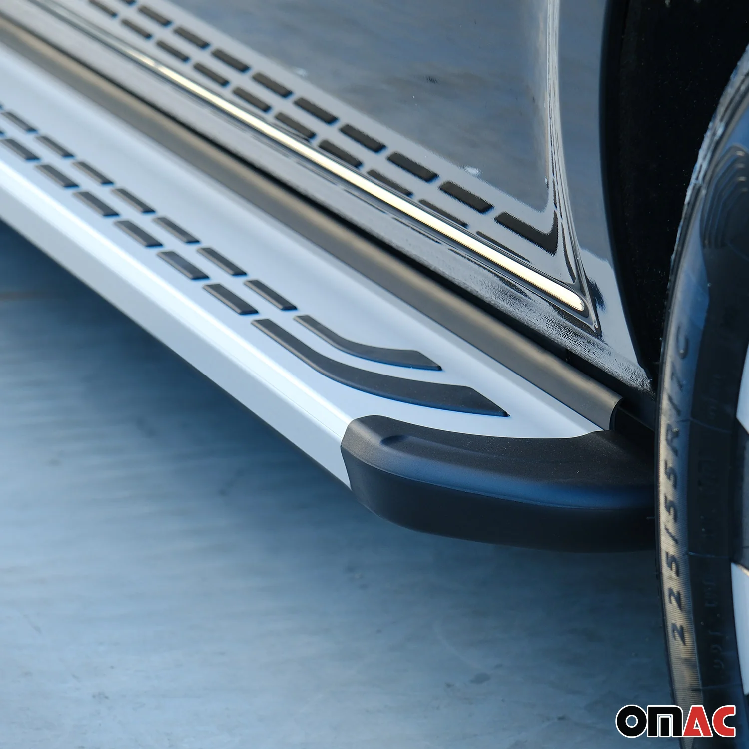 Trittbretter Seitenschweller für VW Amarok DoubleCab 2022-2024 Silber Alu 2 tlg - Image 5